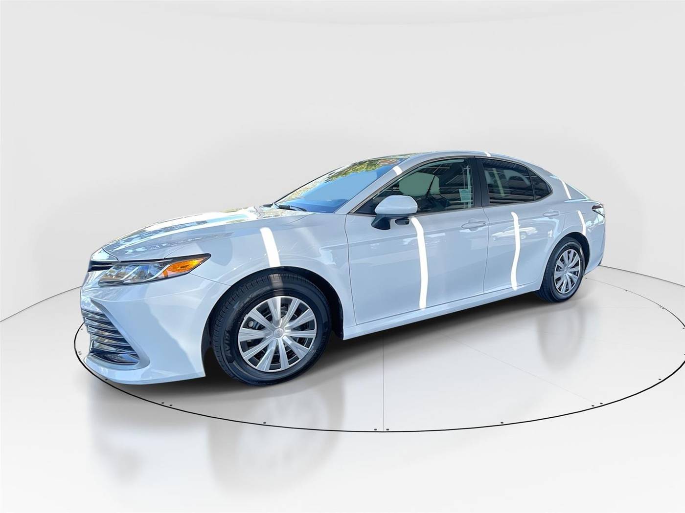 2022 Toyota Camry Hybrid LE — Sedan — 201,671 mi — Petaluma, CA
