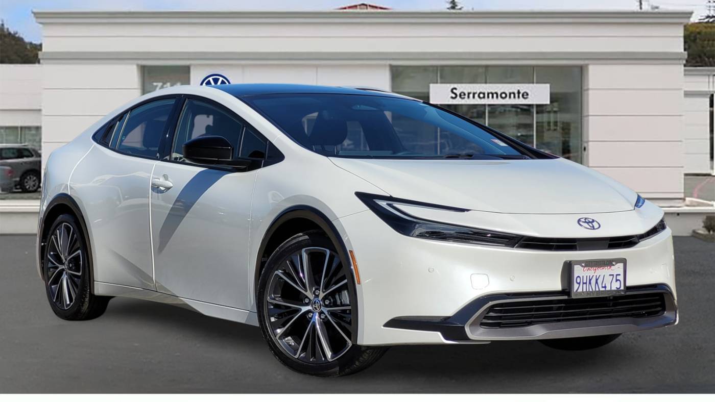 2023 Toyota Prius XLE — Hatchback — 6,685 mi — Colma, CA
