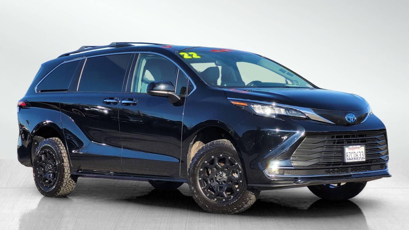 2022 Toyota Sienna XLE — Minivan — 49,693 mi — San Jose, CA