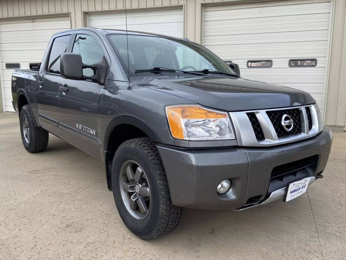 2014 Nissan Titan PRO-4X — Pickup Truck — 41,810 mi — Swisher, IA