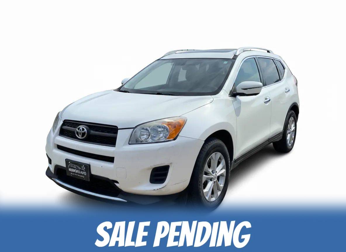 2011 Toyota RAV4 Base — SUV — 117,799 mi — Swisher, IA