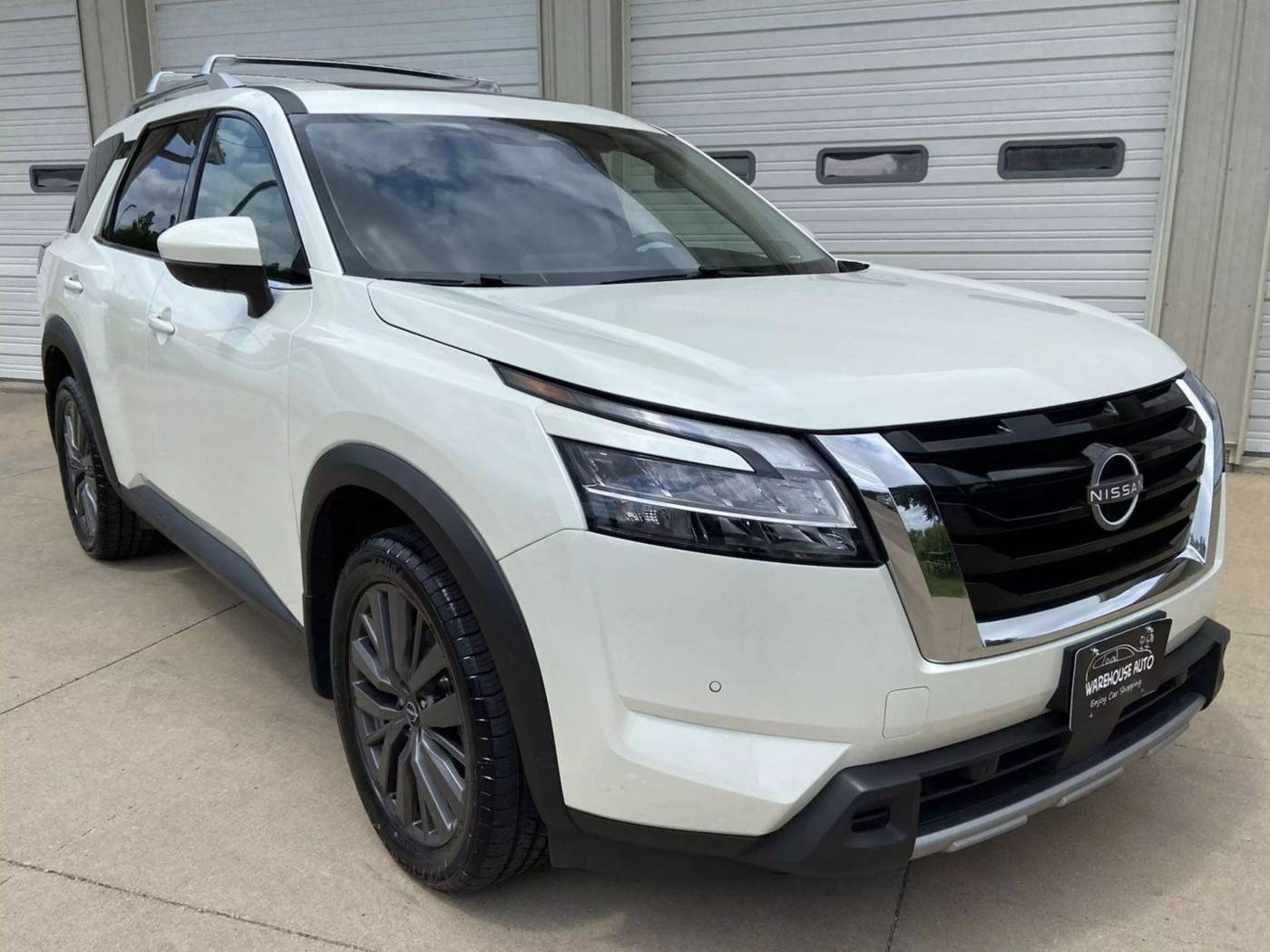2023 Nissan Pathfinder SL — SUV — 43,331 mi — Swisher, IA