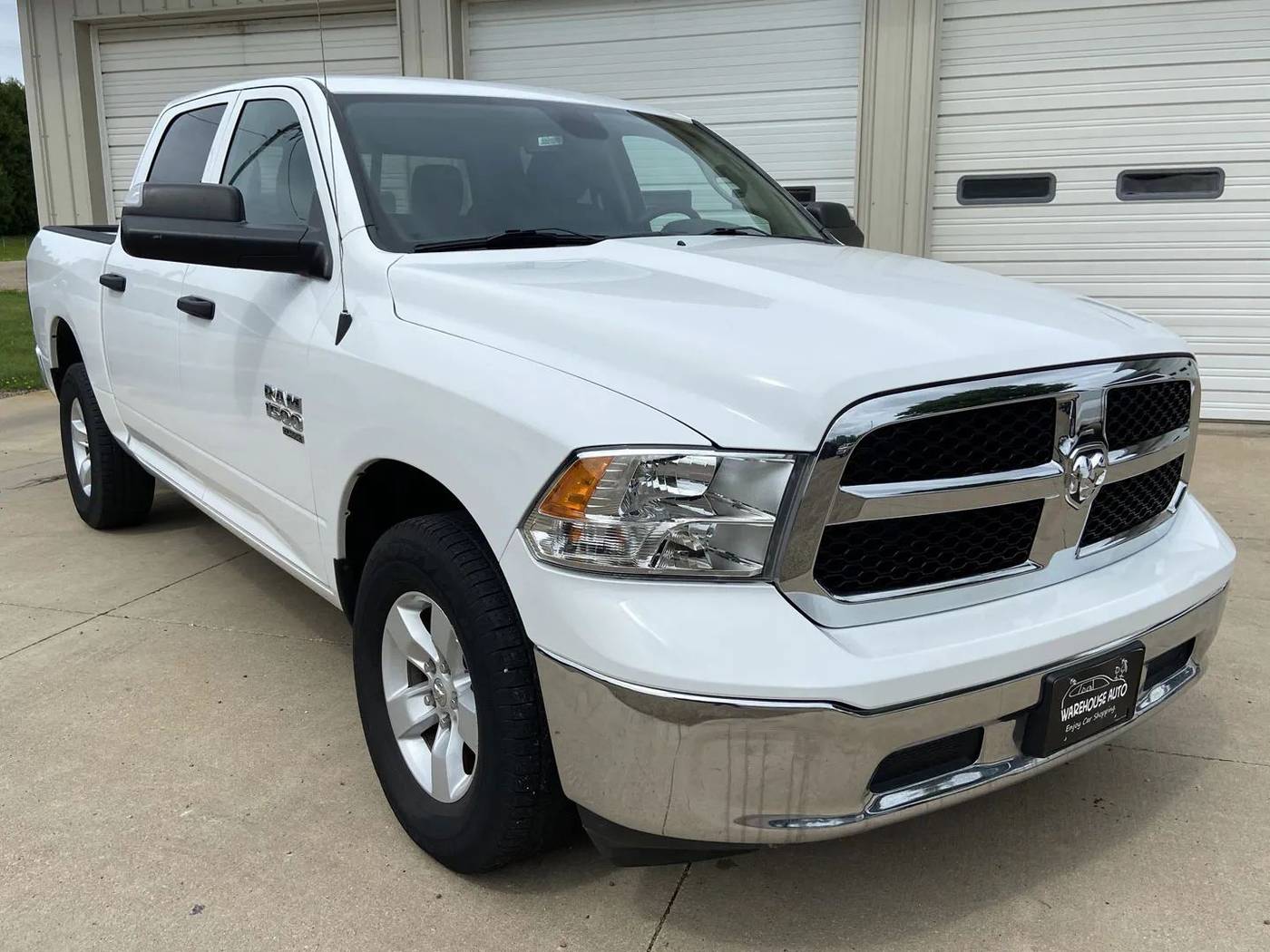 2023 Ram 1500 Classic SLT — Pickup Truck — 38,771 mi — Swisher, IA