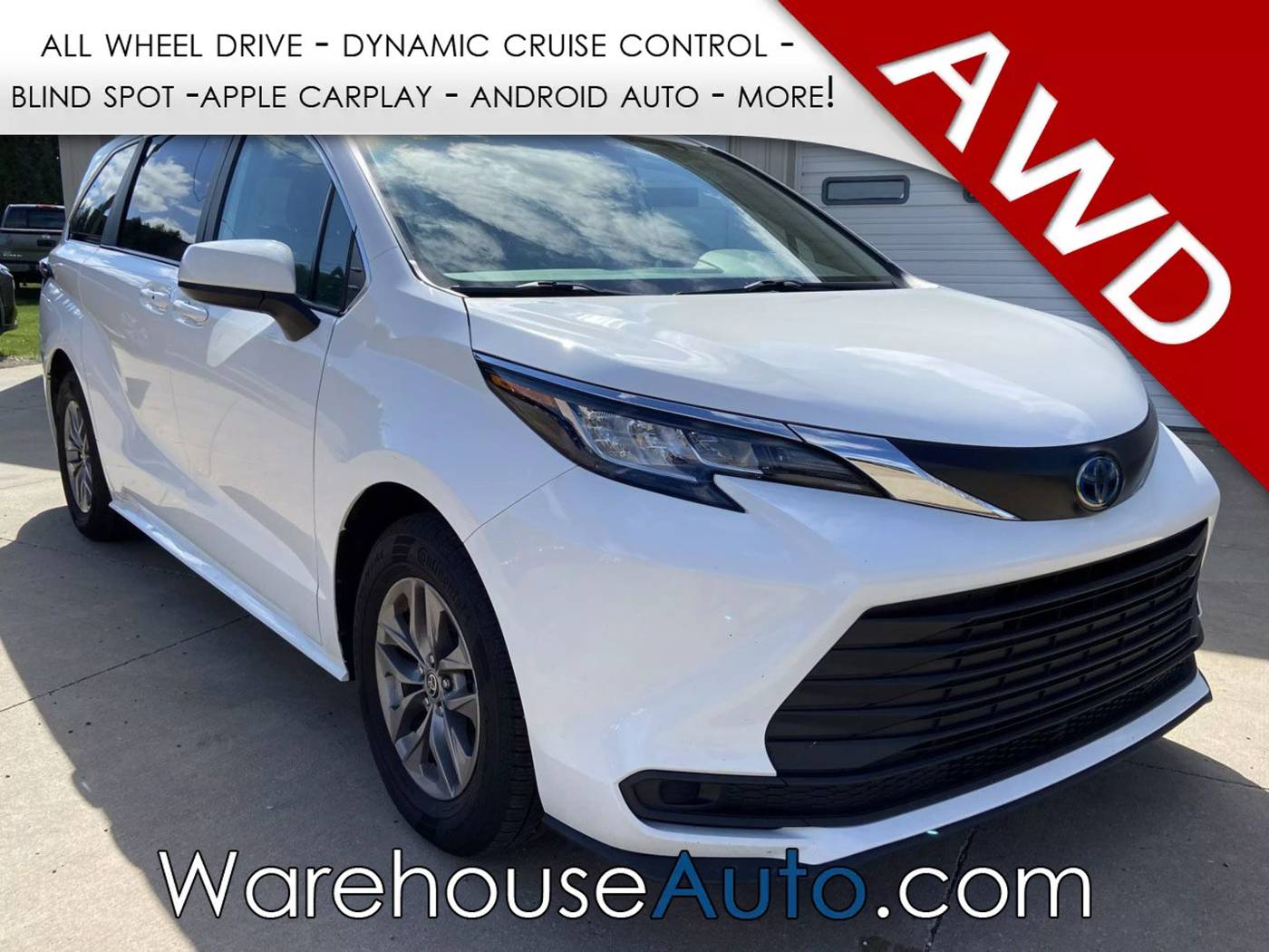 2023 Toyota Sienna LE — Minivan — 97,769 mi — Swisher, IA