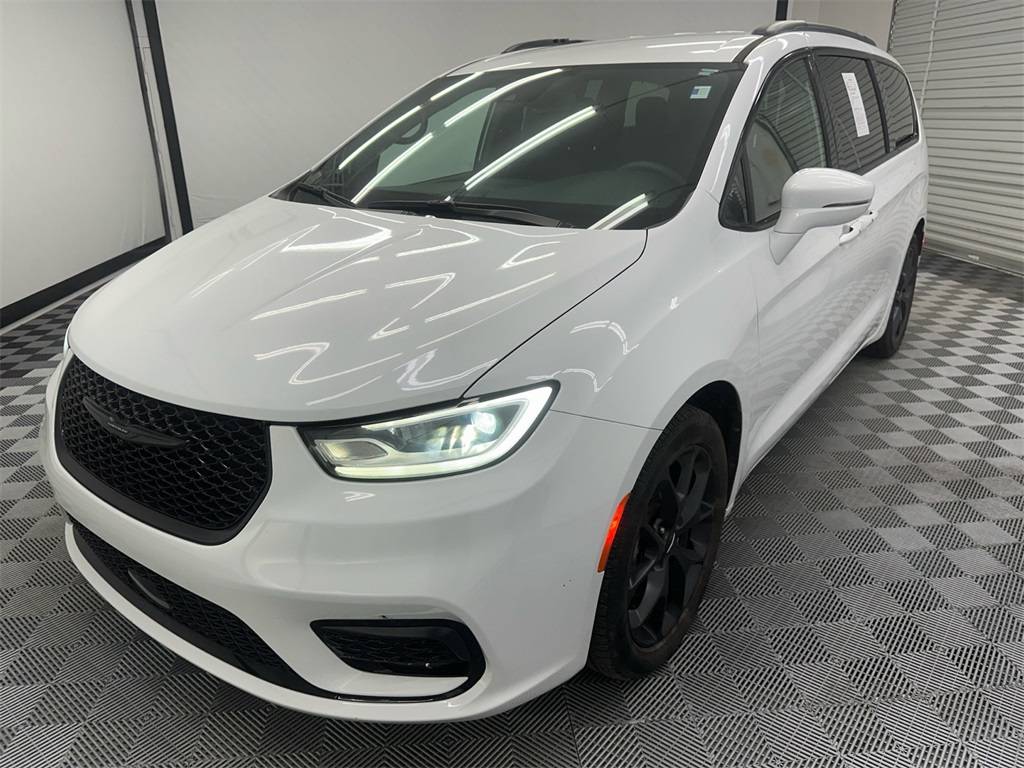 2022 Chrysler Pacifica Touring L — Minivan — 43,512 mi — Hoover, AL