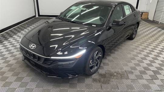 2024 Hyundai Elantra SEL — Sedan — 10,328 mi — Hoover, AL