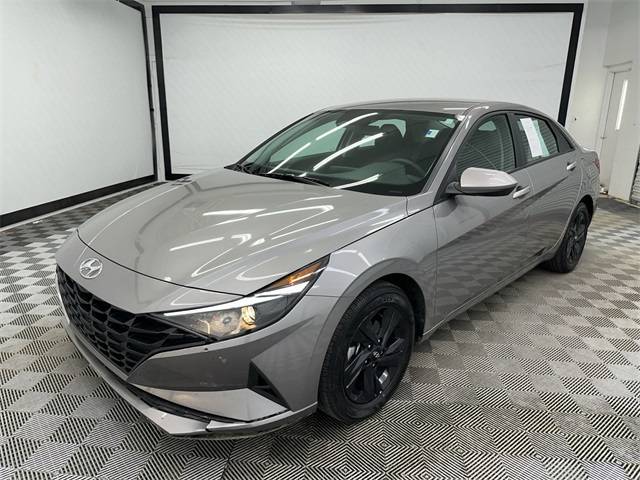 2023 Hyundai Elantra SEL — Sedan — 14,274 mi — Hoover, AL