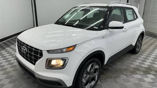 2024 Hyundai Venue SEL — SUV — 10,137 mi — Hoover, AL