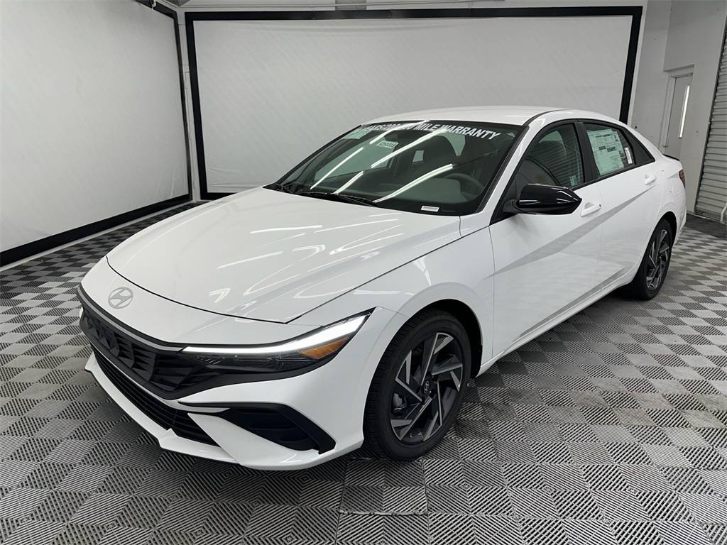 2025 Hyundai Elantra SEL Sport — Sedan — 21 mi — Hoover, AL