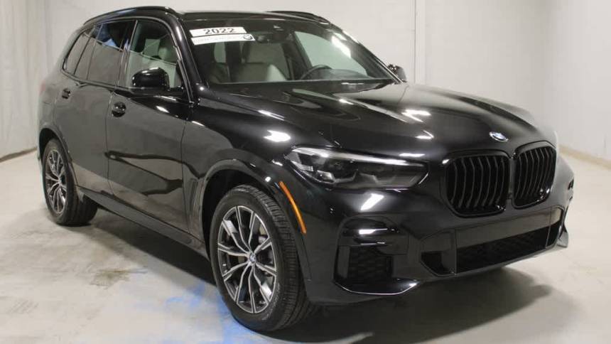 2022 BMW X5 40i — SUV — 9,568 mi — Darien, CT