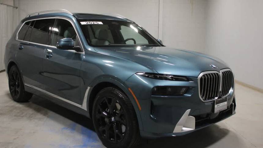 2025 BMW X7 40i — SUV — 6,015 mi — Darien, CT