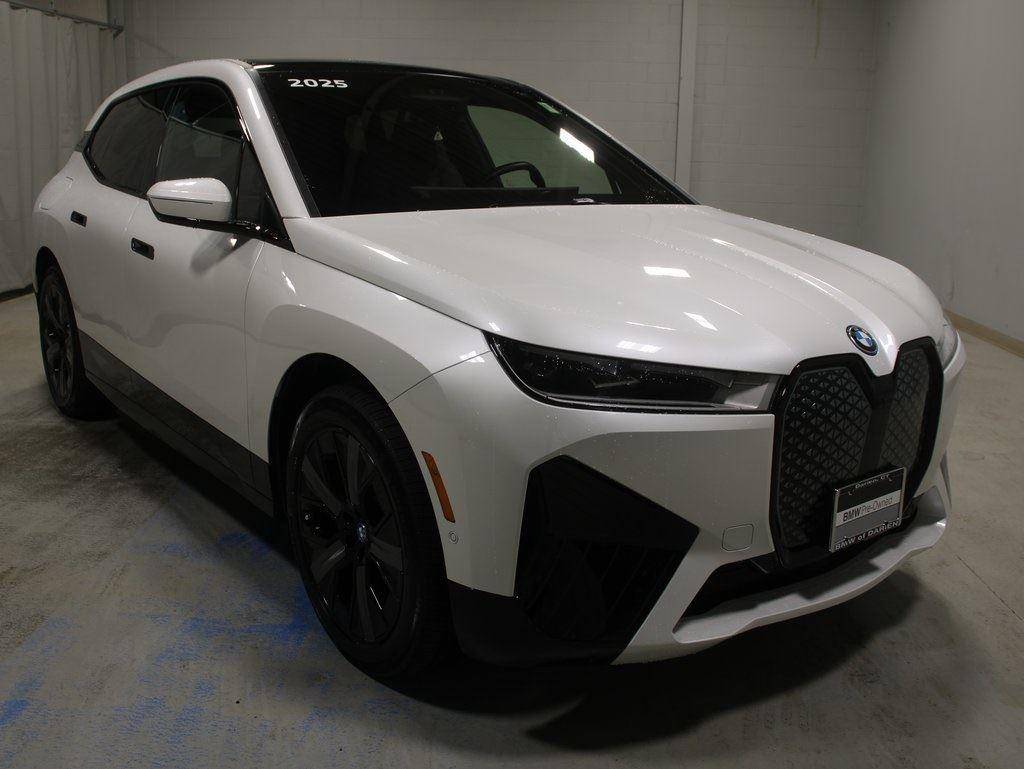 2025 BMW iX xDrive50 — SUV — 2,620 mi — Darien, CT