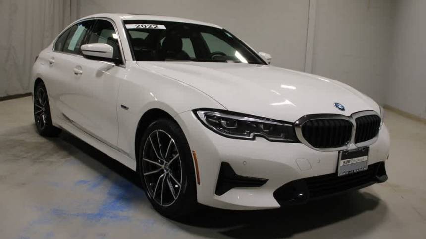 2022 BMW 3 Series 330e — Sedan — 20,901 mi — Darien, CT
