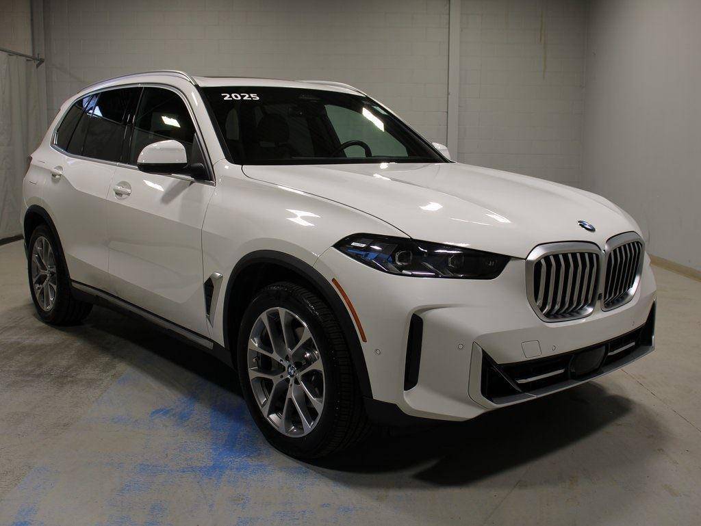 2025 BMW X5 40i — SUV — 5,207 mi — Darien, CT