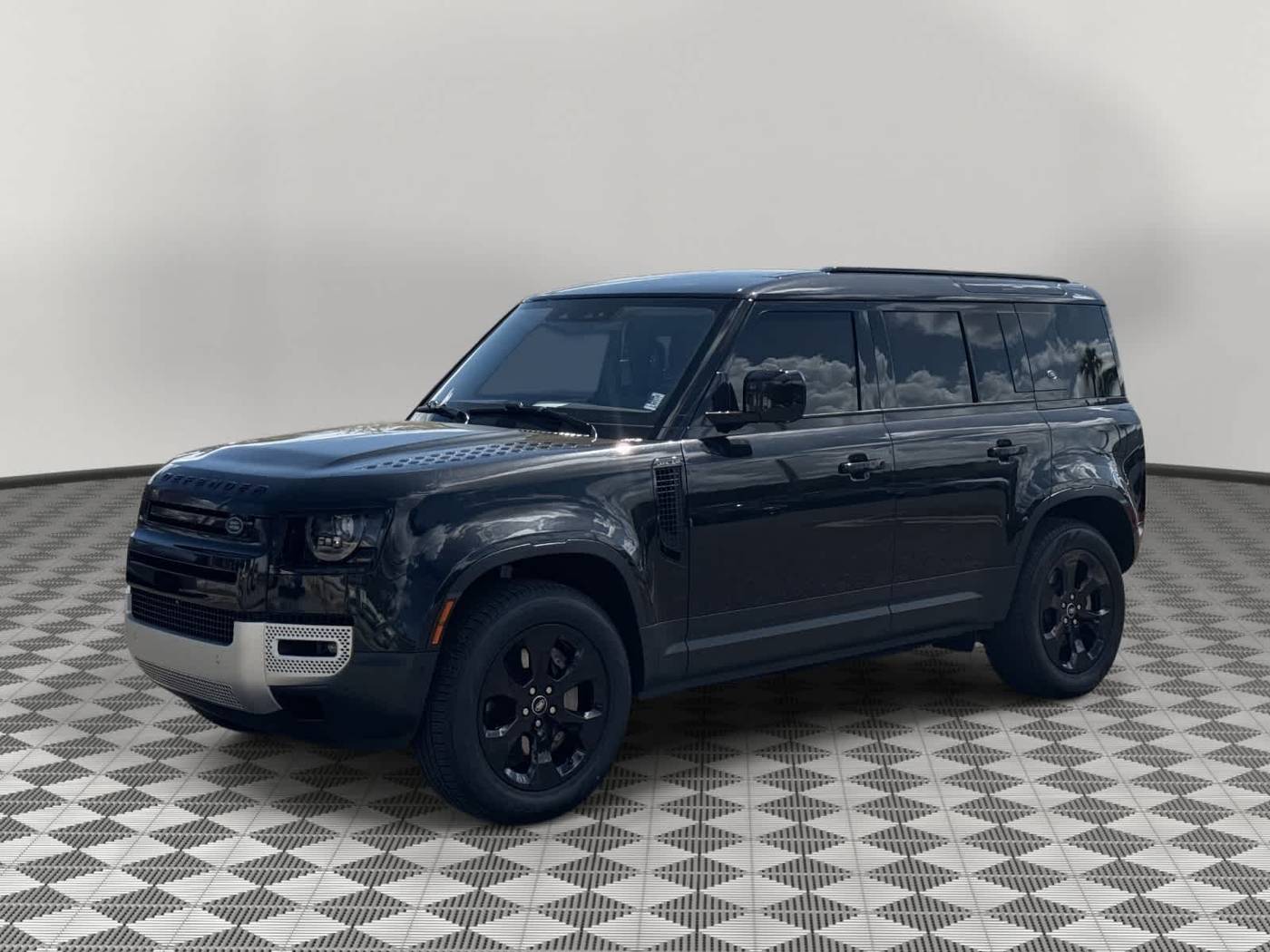 2020 Land Rover Defender SE — SUV — 82,306 mi — Jacksonville, FL