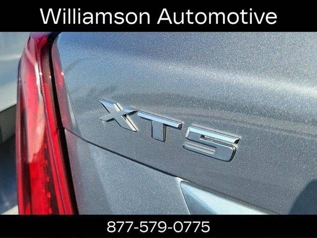2022 Cadillac XT5 Luxury — SUV — 20,270 mi — Miami, FL