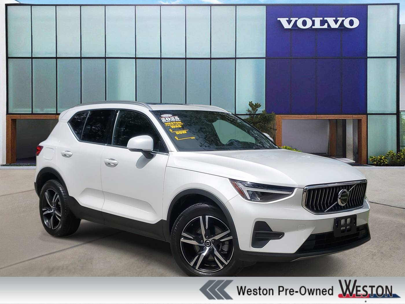 2025 Volvo XC40 Core — SUV — 25,999 mi — Davie, FL