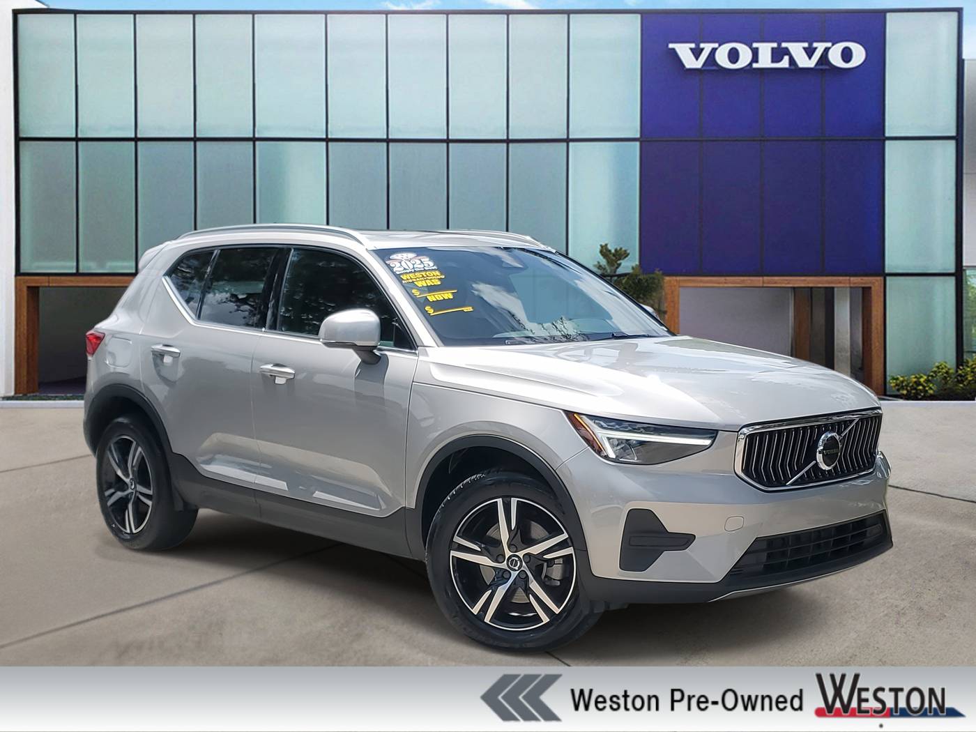 2025 Volvo XC40 Core — SUV — 9,587 mi — Davie, FL