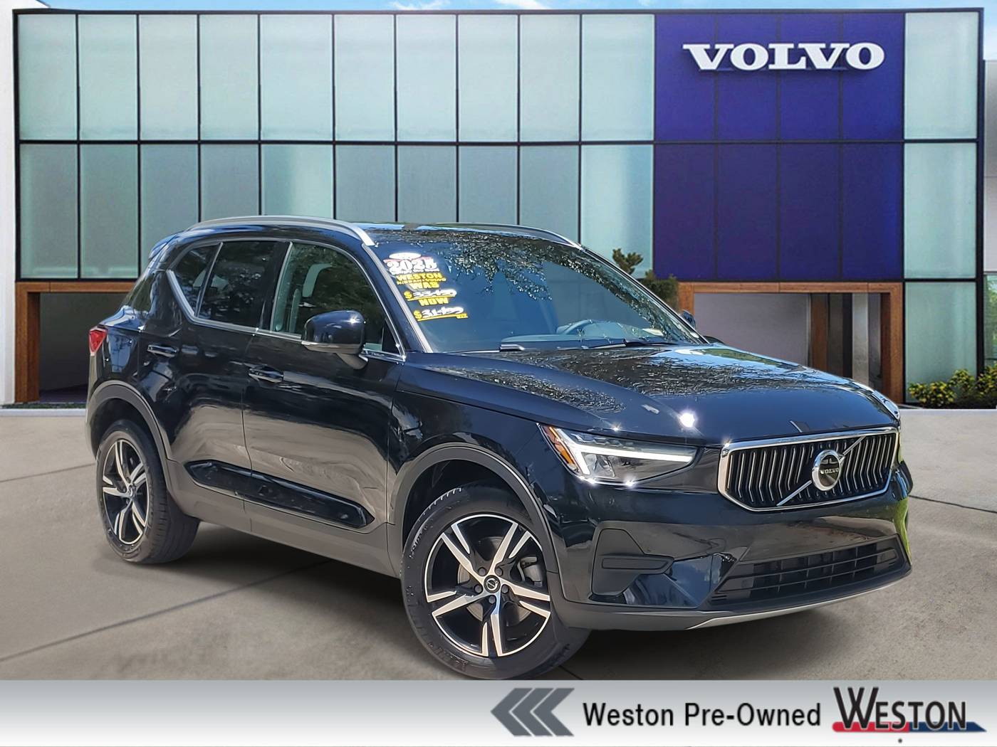 2025 Volvo XC40 Core — SUV — 13,680 mi — Davie, FL