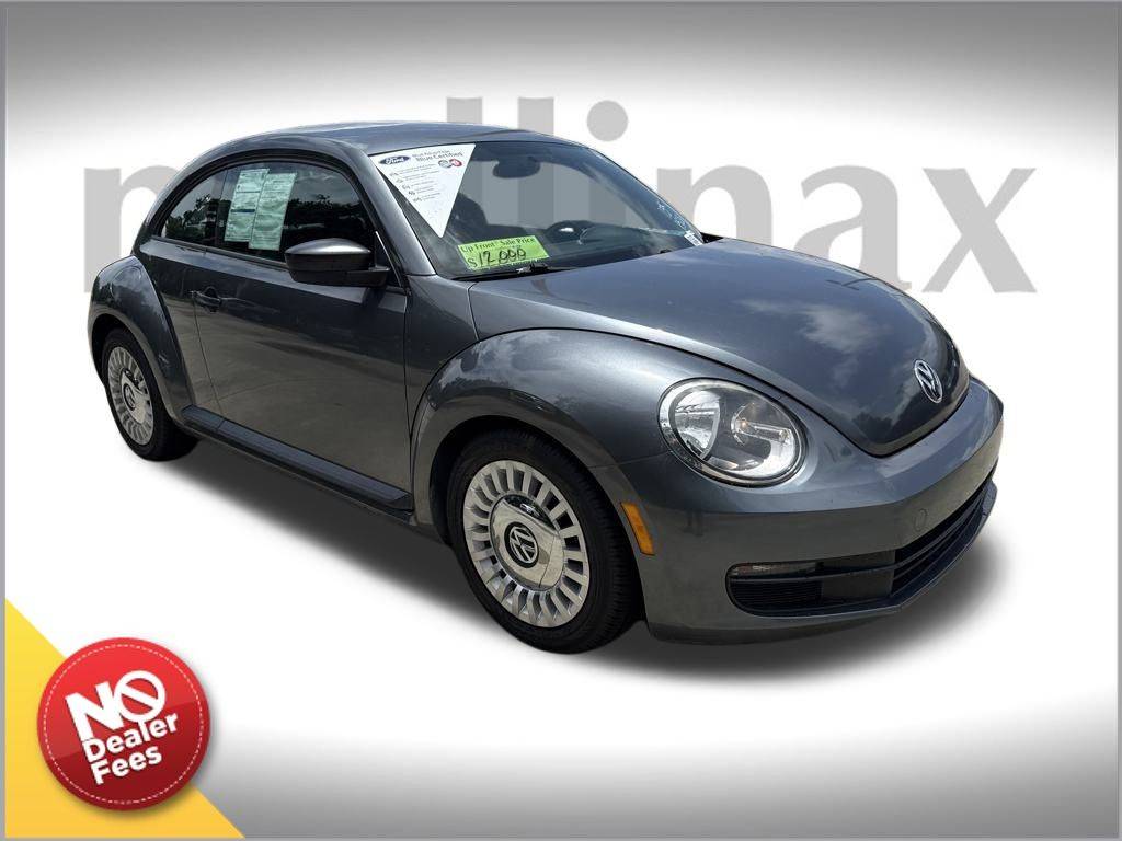 2016 Volkswagen Beetle 1.8T Classic — Hatchback — 113,425 mi — New Smyrna Beach, FL