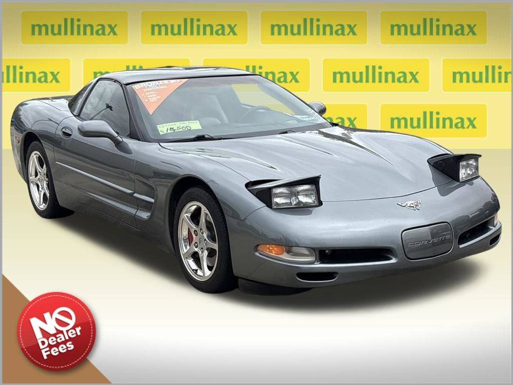 2003 Chevrolet Corvette Base
