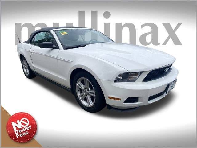 2010 Ford Mustang V6 — Convertible — 71,207 mi — New Smyrna Beach, FL