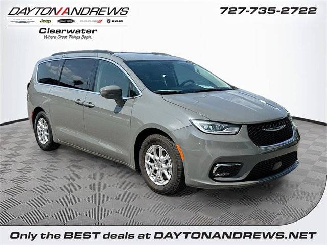 2022 Chrysler Pacifica Touring L — Minivan — 56,707 mi — Clearwater, FL