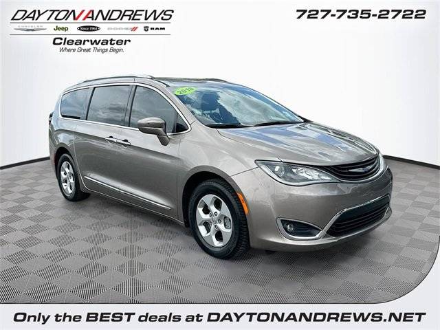 2018 Chrysler Pacifica Hybrid Touring L — Minivan — 74,552 mi — Clearwater, FL