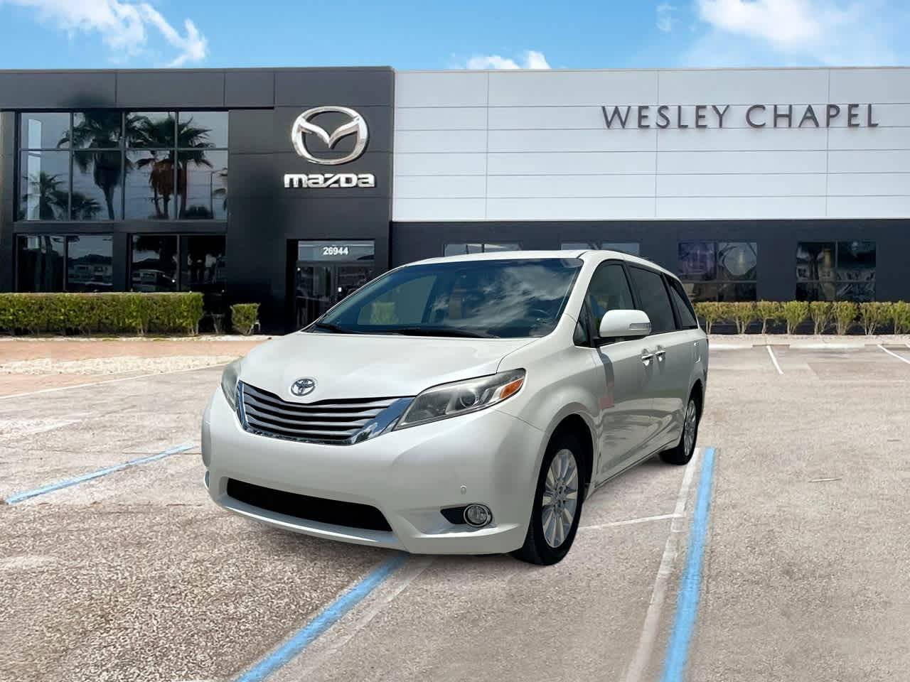 2015 Toyota Sienna Limited Premium — Minivan — 98,970 mi — Wesley Chapel, FL