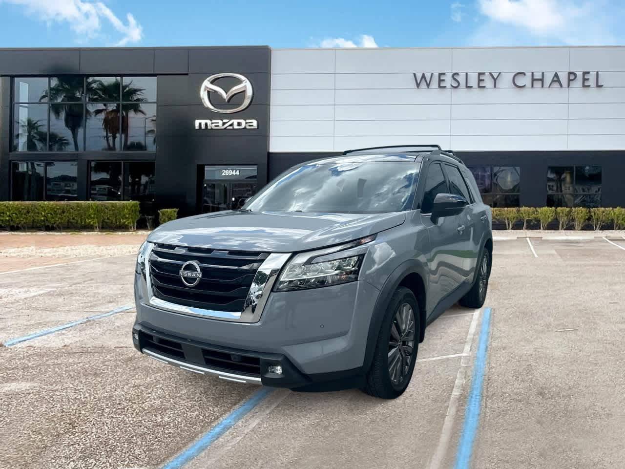 2022 Nissan Pathfinder SL — SUV — 14,575 mi — Wesley Chapel, FL