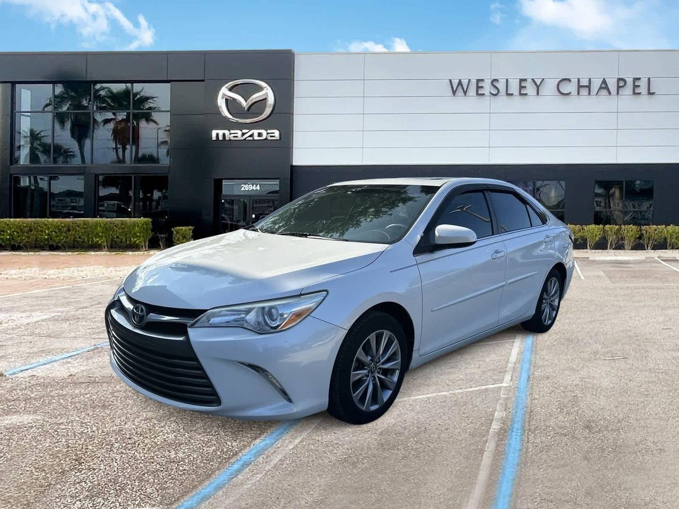 2017 Toyota Camry XLE — Sedan — 75,126 mi — Wesley Chapel, FL