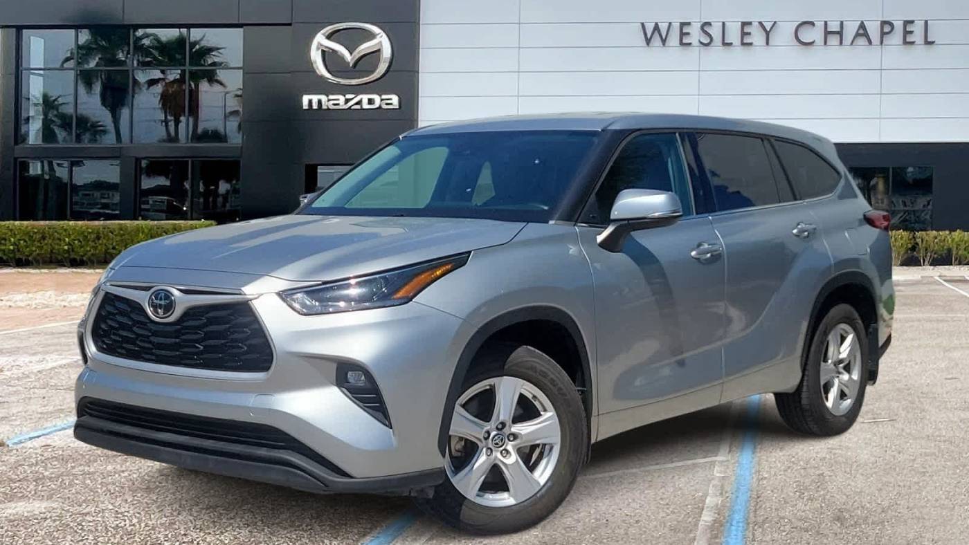 2021 Toyota Highlander LE
