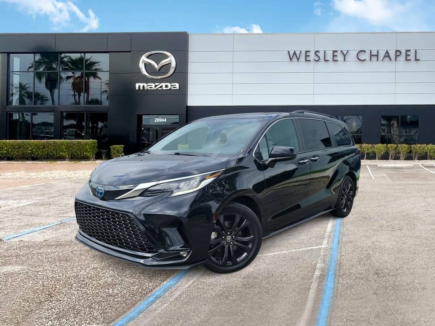 2022 Toyota Sienna XSE — Minivan — 64,261 mi — Wesley Chapel, FL