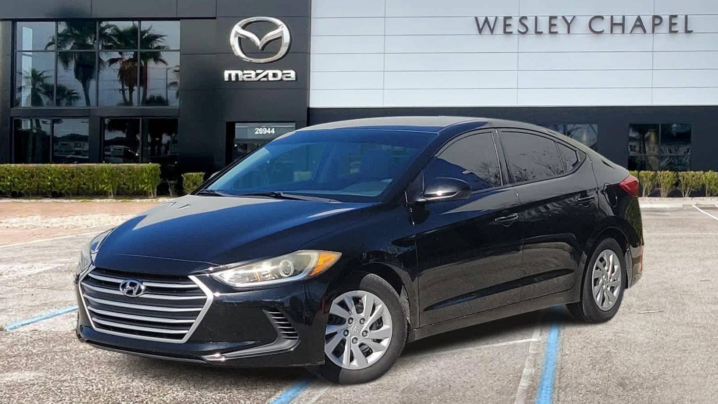 2017 Hyundai Elantra SE — Sedan — 106,758 mi — Wesley Chapel, FL