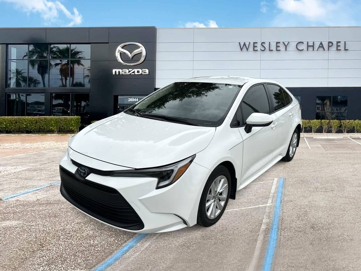 2023 Toyota Corolla Hybrid LE — Sedan — 8,179 mi — Wesley Chapel, FL