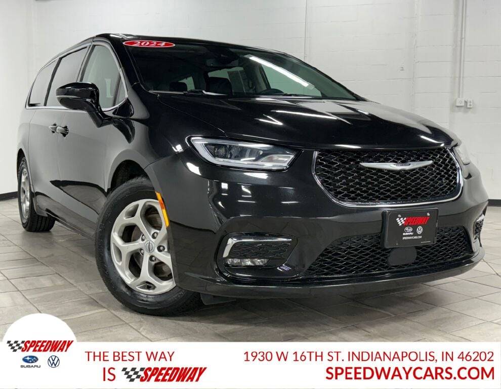 2024 Chrysler Pacifica Limited — Minivan — 74,262 mi — Indianapolis, IN