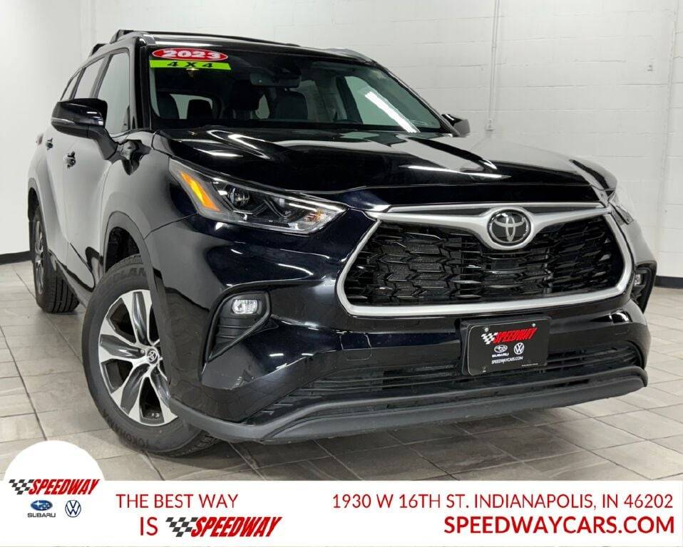 2023 Toyota Highlander XLE — SUV — 49,715 mi — Indianapolis, IN