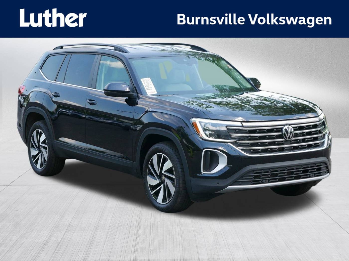 2025 Volkswagen Atlas SE with Technology — SUV — 6,548 mi — Burnsville, MN