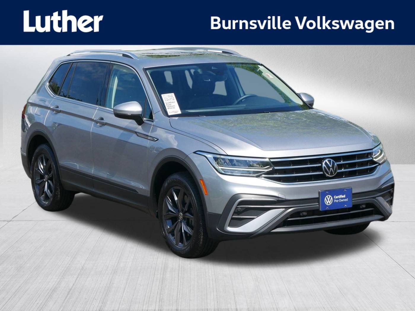 2022 Volkswagen Tiguan SE — SUV — 25,272 mi — Burnsville, MN