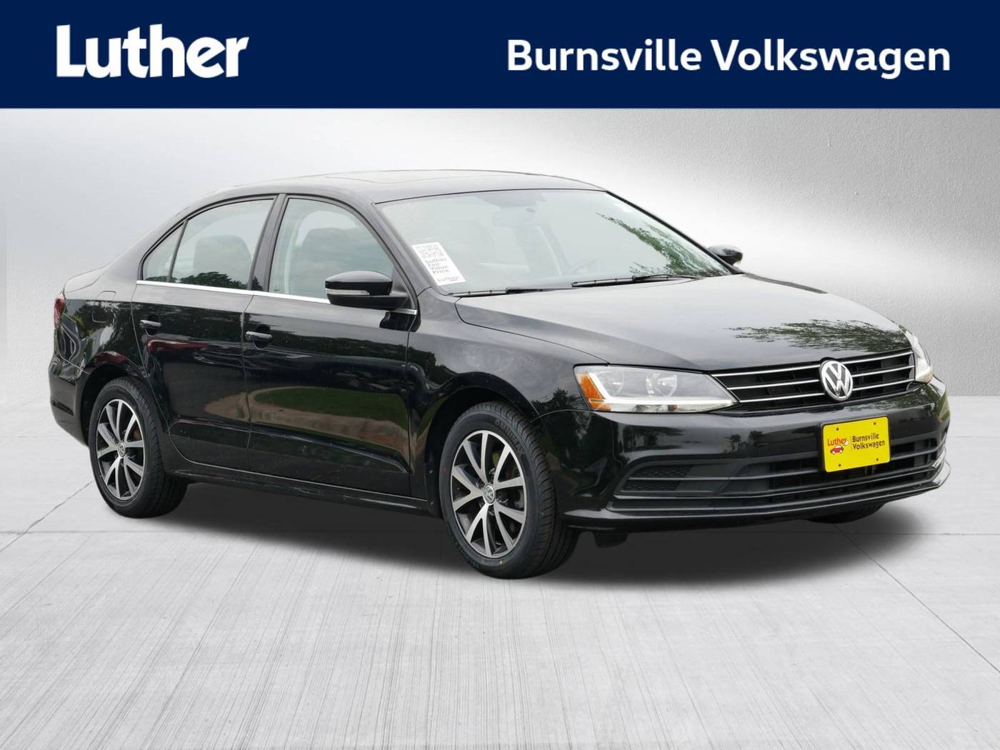 2017 Volkswagen Jetta 1.4T SE — Sedan — 62,128 mi — Burnsville, MN
