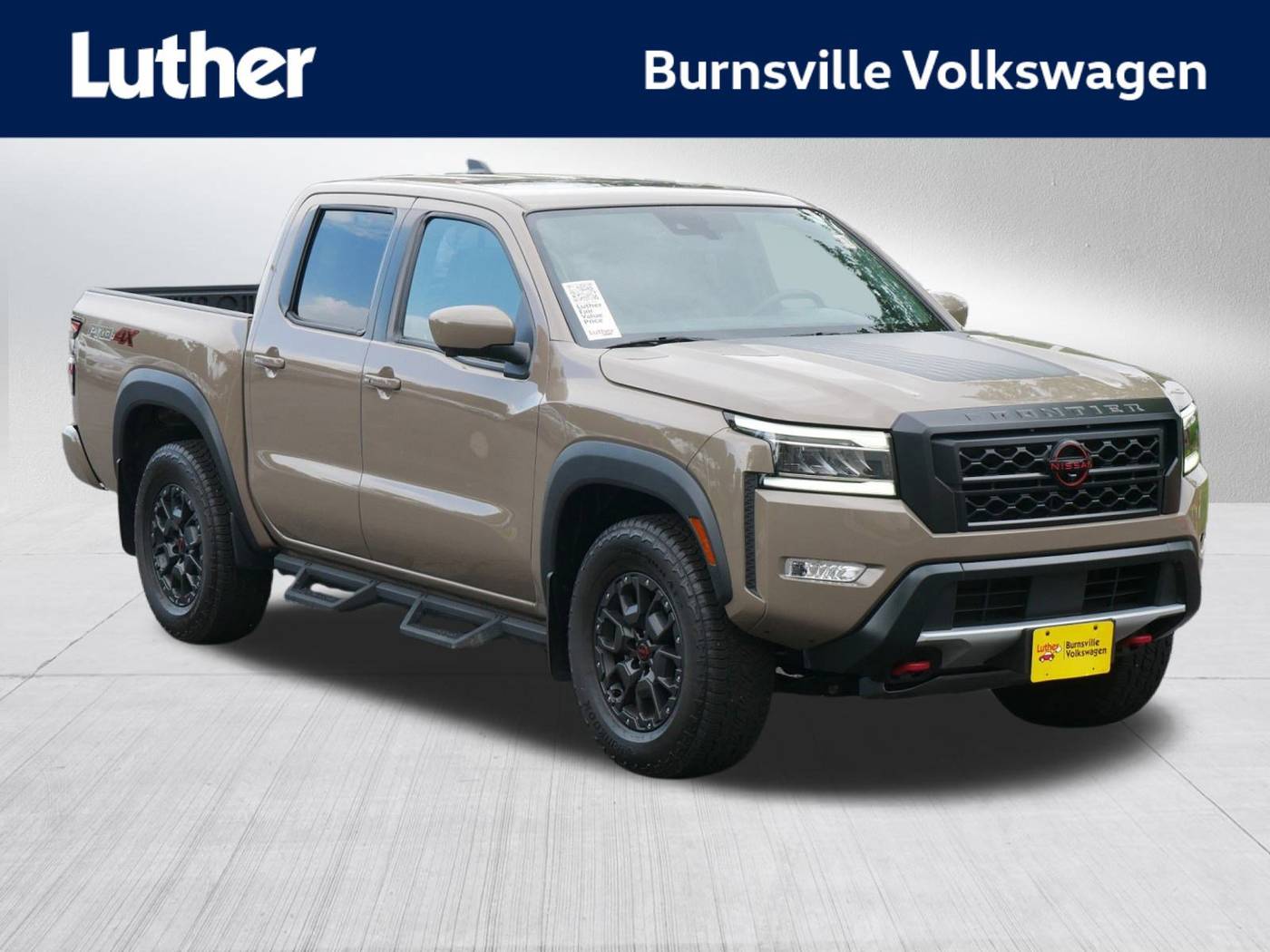 2023 Nissan Frontier PRO-4X — Pickup Truck — 10,631 mi — Burnsville, MN