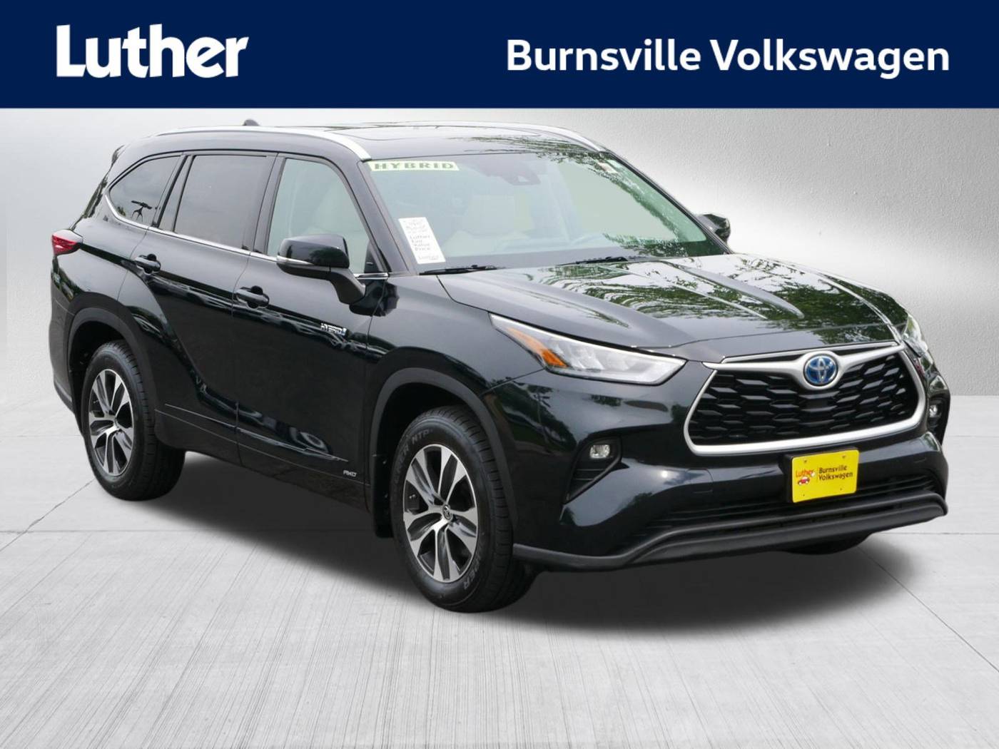 2020 Toyota Highlander Hybrid XLE — SUV — 102,595 mi — Burnsville, MN