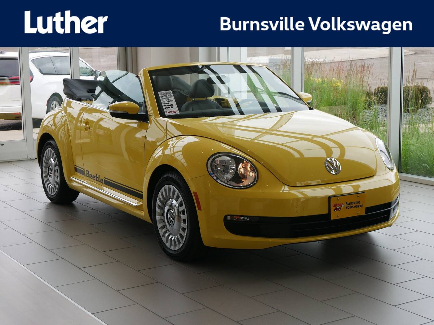 2014 Volkswagen Beetle 2.5 — Convertible — 18,777 mi — Burnsville, MN