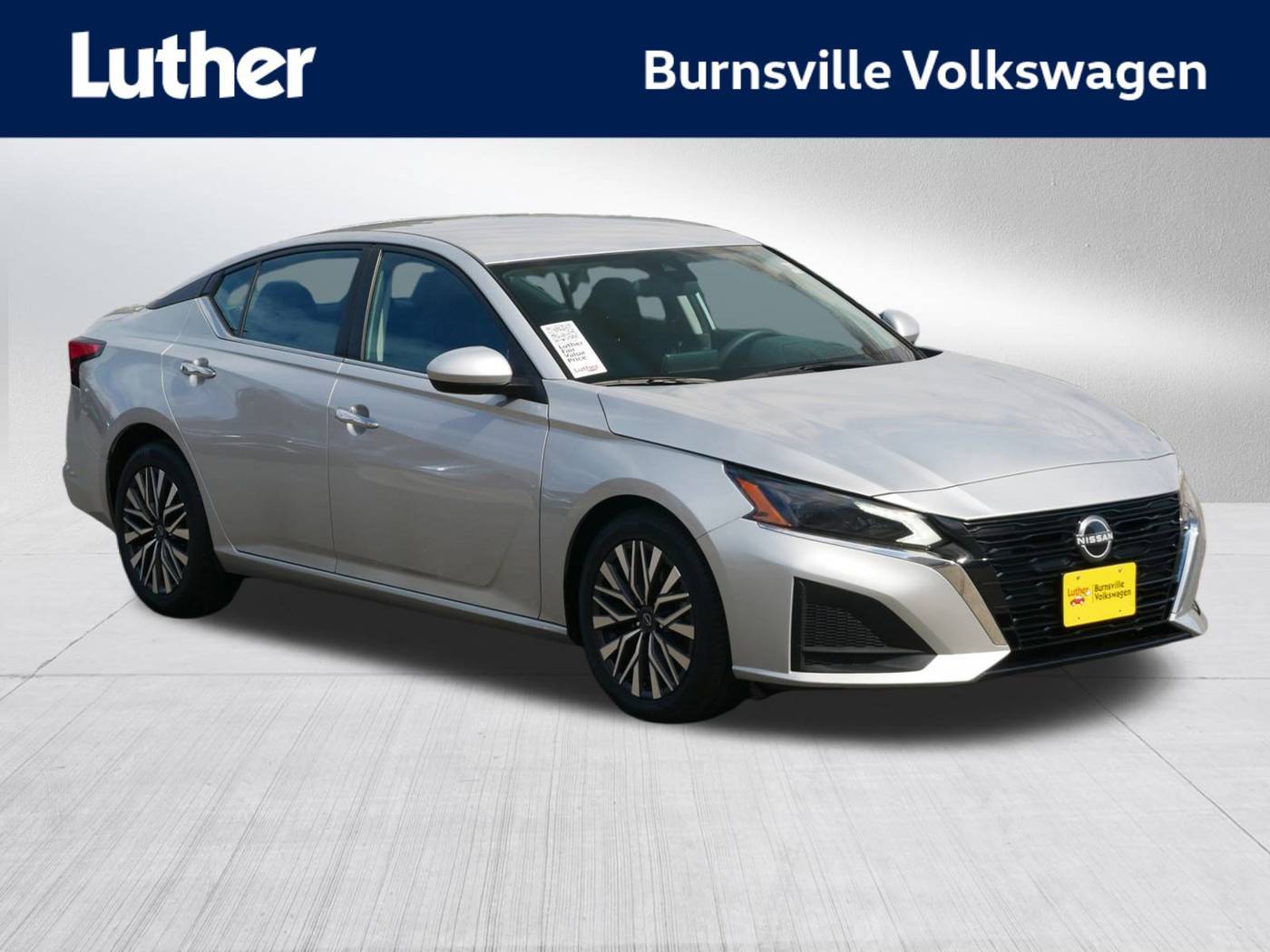 2023 Nissan Altima SV — Sedan — 53,620 mi — Burnsville, MN