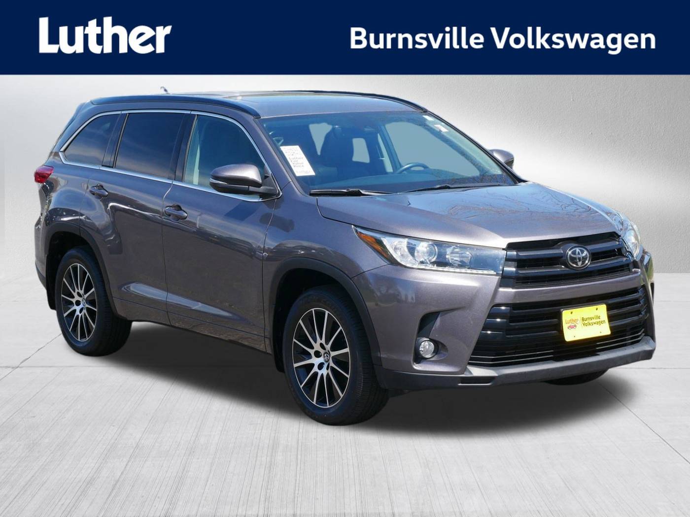 2018 Toyota Highlander SE V6 — SUV — 50,302 mi — Burnsville, MN