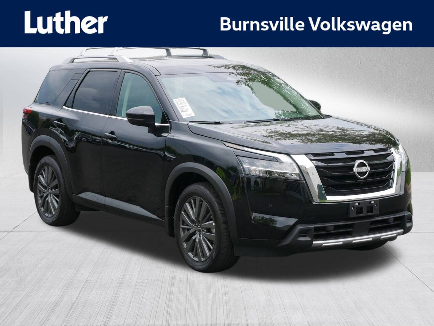 2024 Nissan Pathfinder SL — SUV — 15,516 mi — Burnsville, MN
