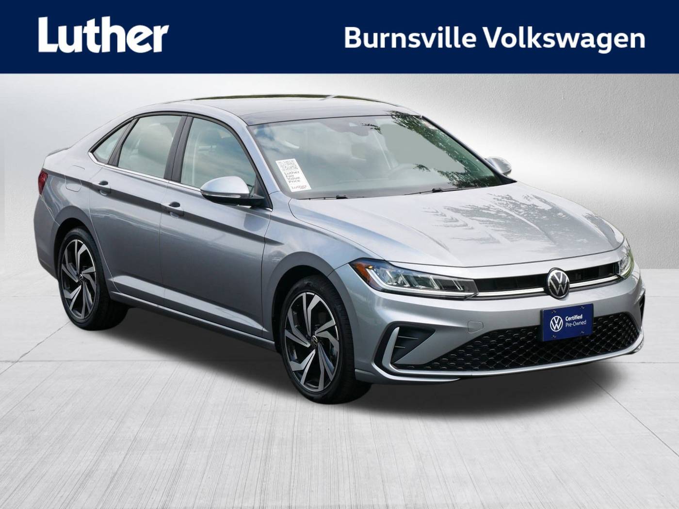 2025 Volkswagen Jetta SEL — Sedan — 6,595 mi — Burnsville, MN