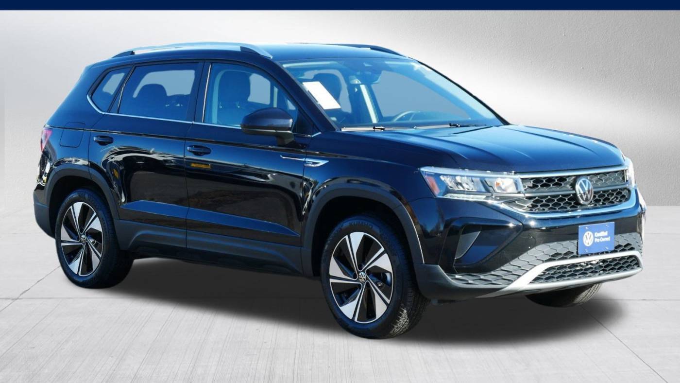2024 Volkswagen Taos SE — SUV — 6,710 mi — Burnsville, MN