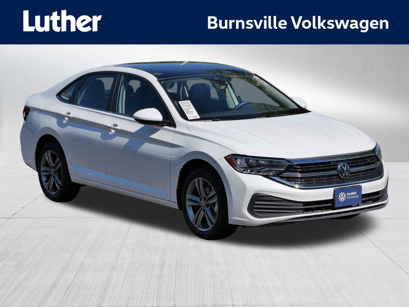 2024 Volkswagen Jetta SE — Sedan — 972 mi — Burnsville, MN