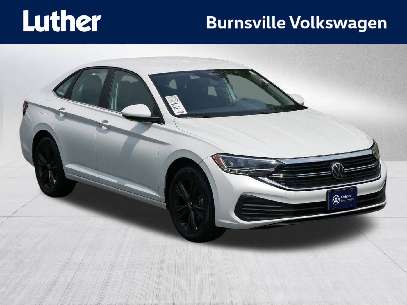 2024 Volkswagen Jetta SE — Sedan — 4,774 mi — Burnsville, MN